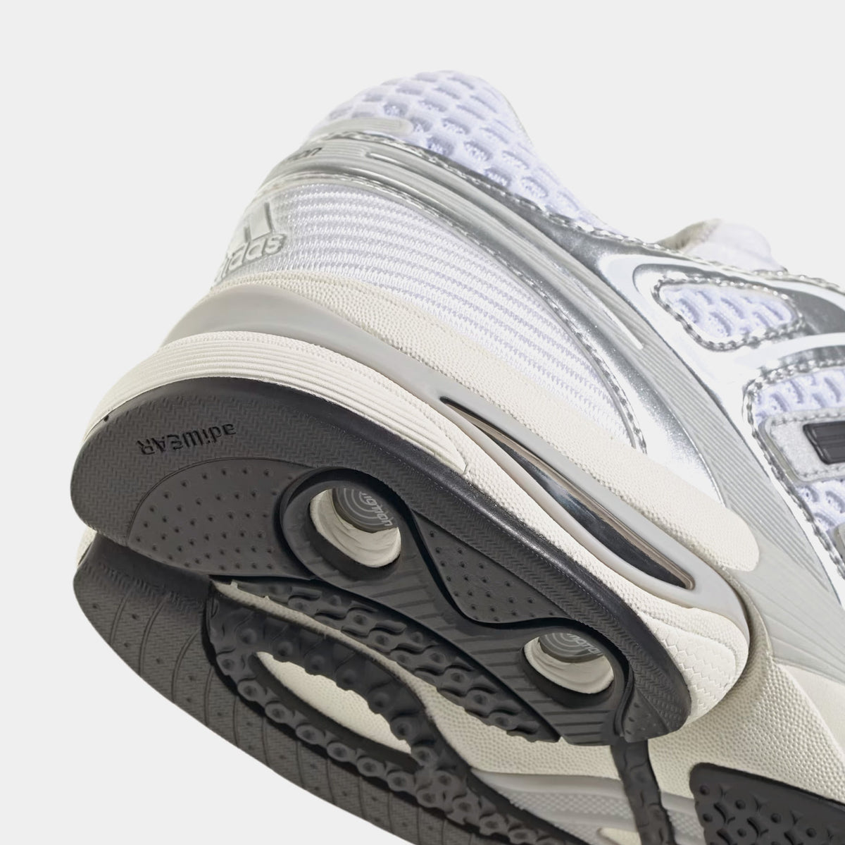 Adistar Control 5 Mens Running Shoes (Silver Metallic/Grey One/Core Black)