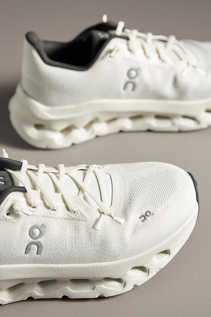 Cloudtilt Sneakers