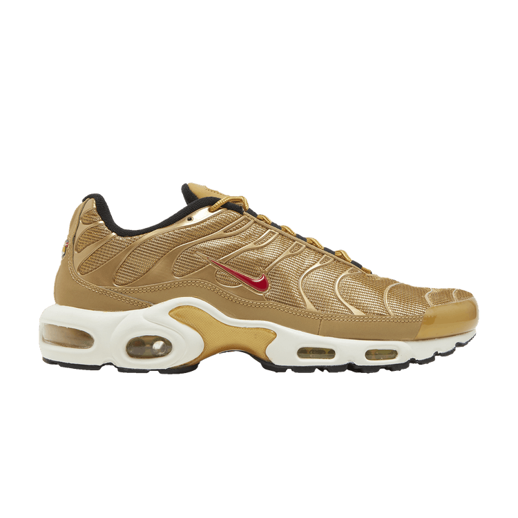 Nike Wmns Air Max Plus QS 'Metallic Gold'