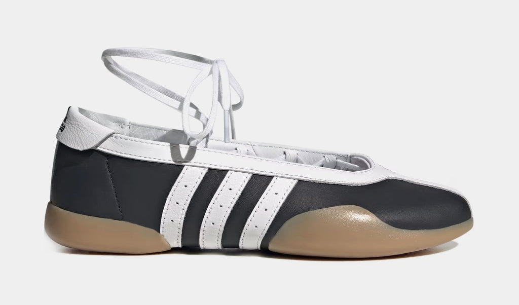 Taekwondo Mei Ballet Womens Lifestyle Shoes (Core Black/Cloud White/Gum)