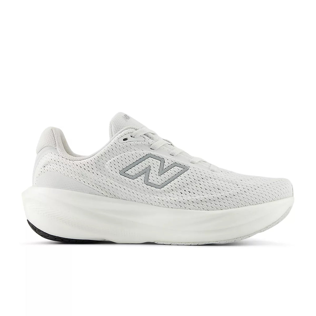 Women's 1080v15 Running Shoes