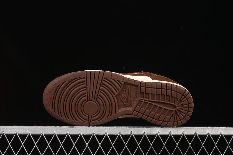 Nike SB Dunk Low "Cacao"