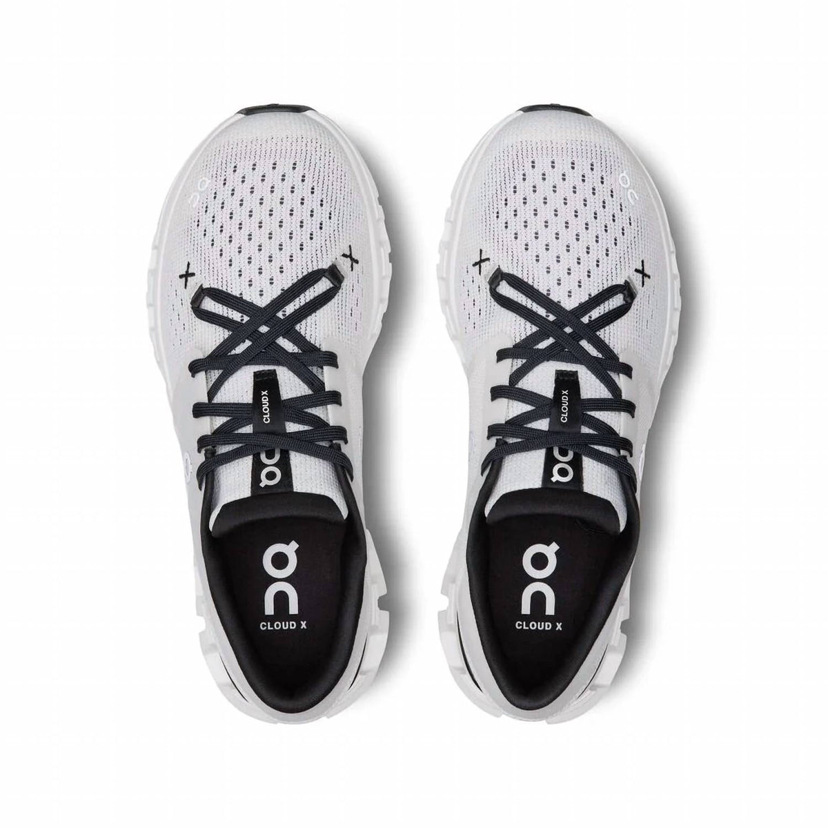 Women's Cloud X 4 Running Shoe In Ivory/black