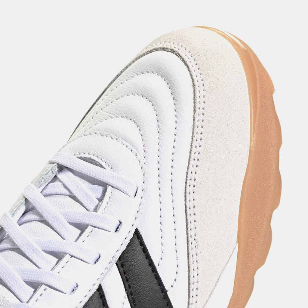 Predator Turf Trainer Mens Lifestyle Shoes (Cloud White/Core Black/Gold Metallic)