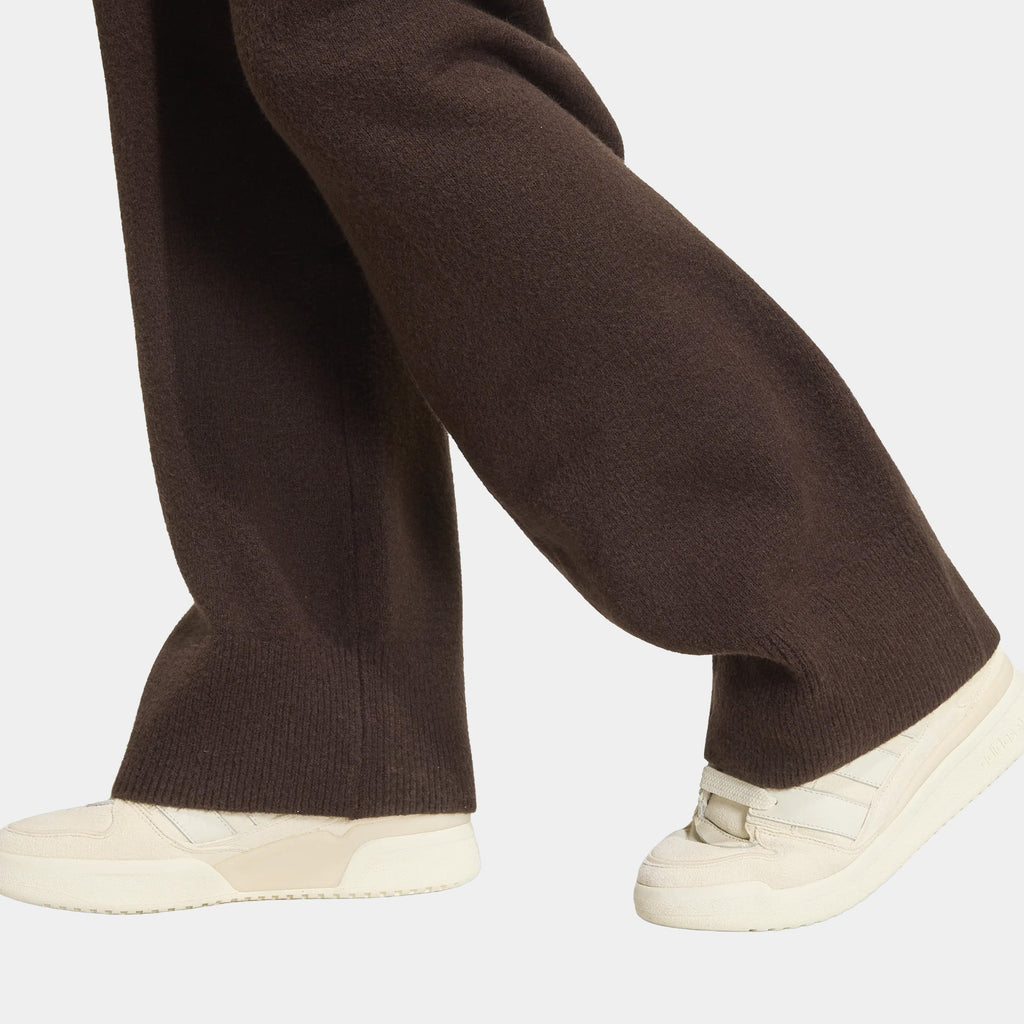 Essentials Knit Womens Pants (Aurora Coffee)