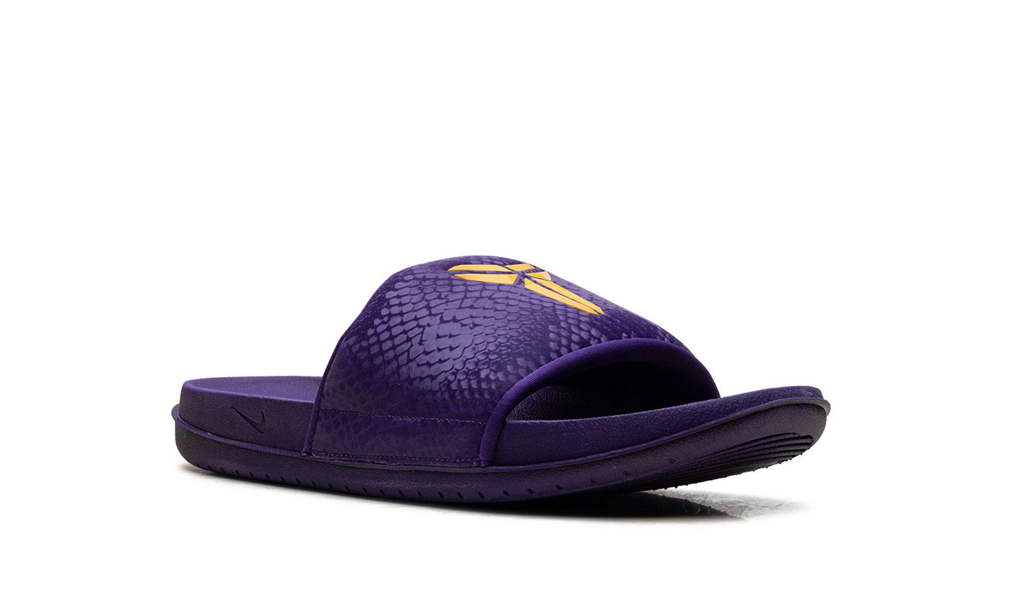 Kobe Offcourt Slide "Purple University Gold" IF2870 500