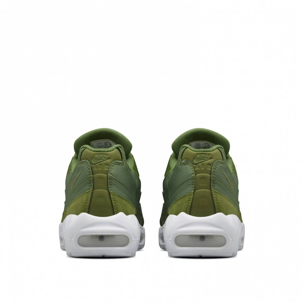 834668-337 Stussy Ã Nike Air Max 95 "Olive" (2015) (Men's)