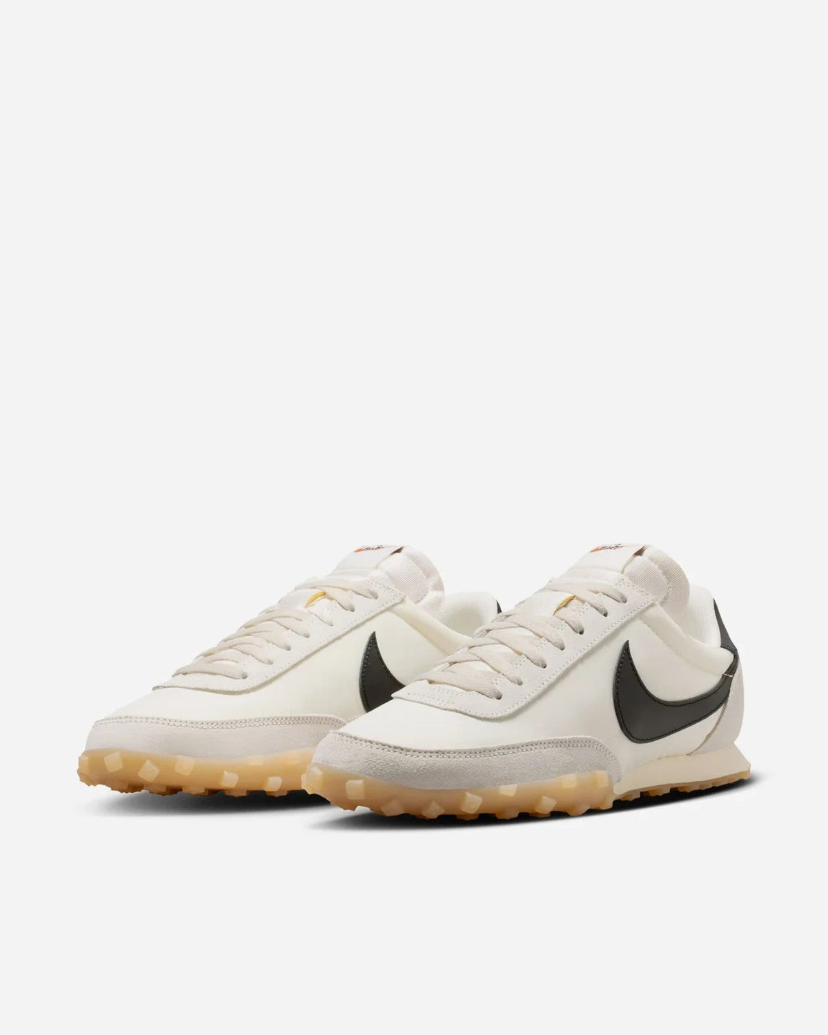 IM8658-101 Nike Waffle Racer Shoes (Men's)