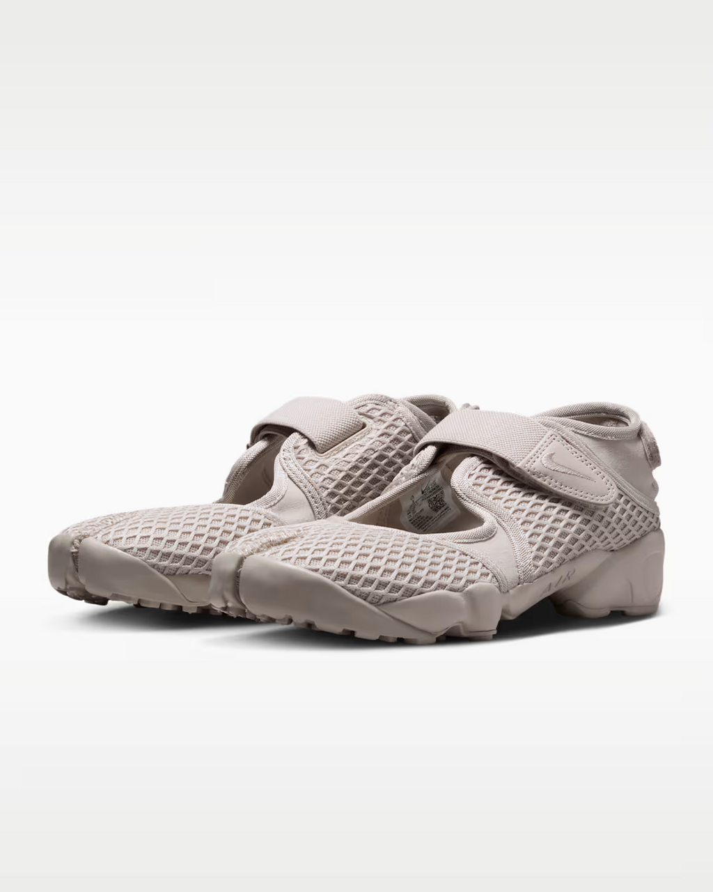 HM8288-200 Nike Air Rift "Cream II/Light Orewood Brown" (Women's)