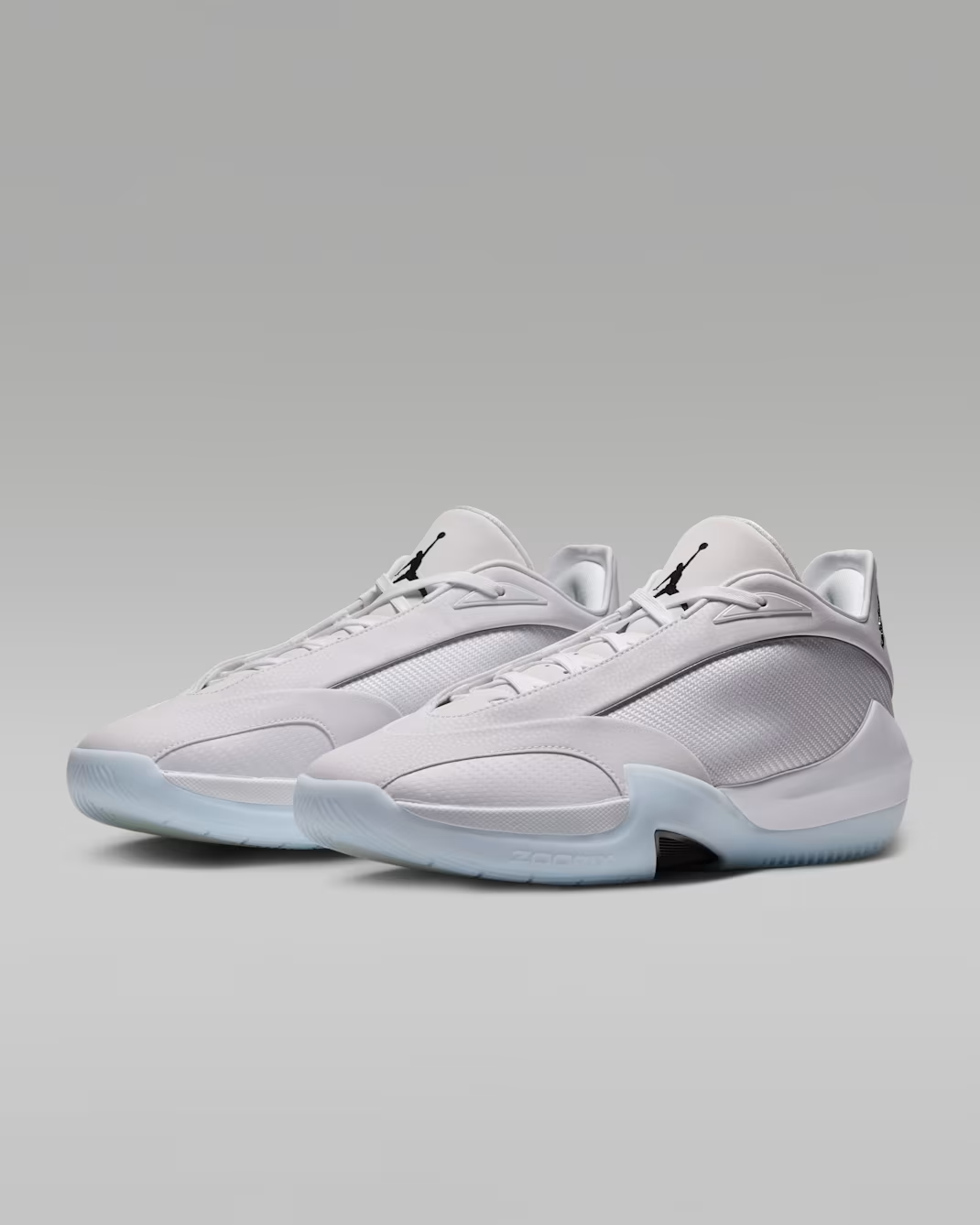 IO0424-100 Nike Air Jordan Triangle "White/Black" (Men's)