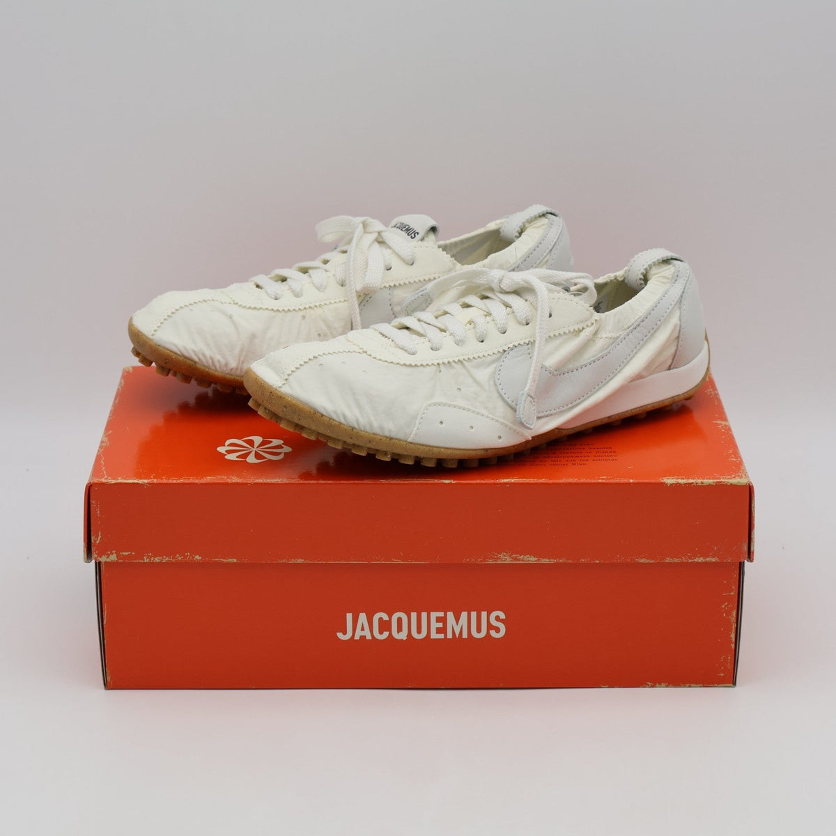 HV8547-002 Jacquemus Nike Women's Moon Shoe Soft Pearl (Women's)