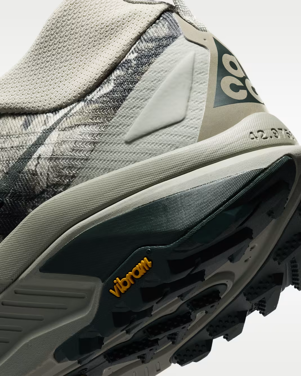 HV8113-300 Nike ACG Zegama Trail "Spruce Fog" (Men's)