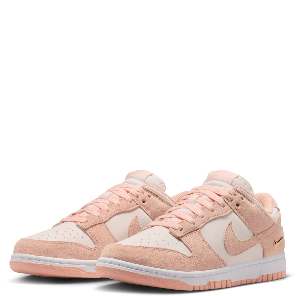 IO4244-800 Nike Dunk Low "Sunset Haze/Sunset Haze" (Women's)