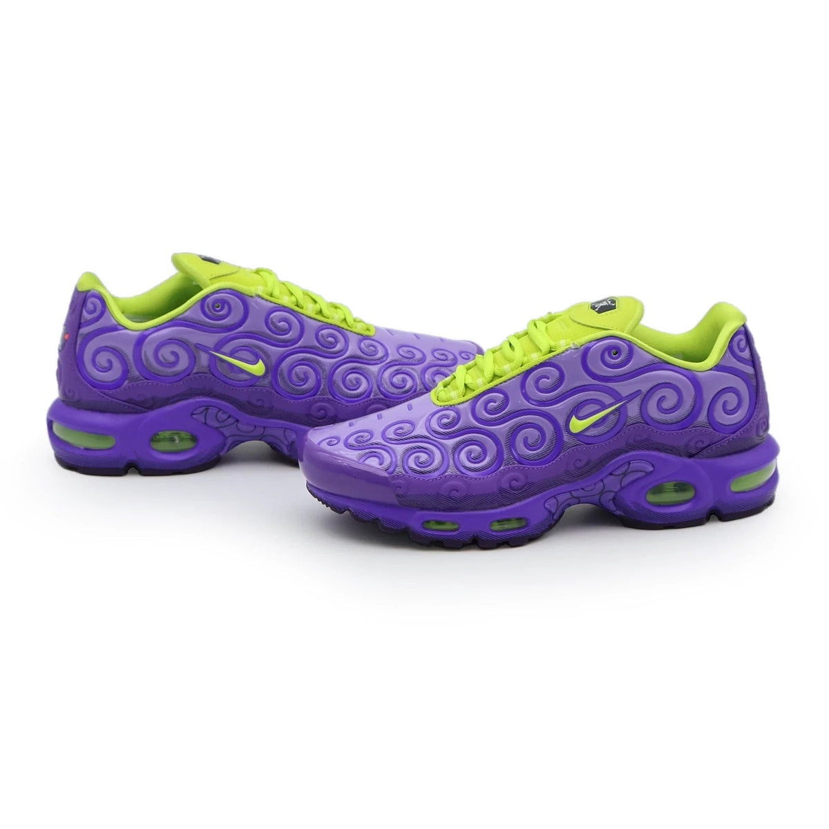 IR0968-500 One Piece Ã Nike Air Max Plus "Devil Fruits/Gomu Gomu" (Men's)