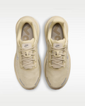 IM8334-200 Nike Vomero Premium "Desert Khaki/Light Khaki" (Men's)
