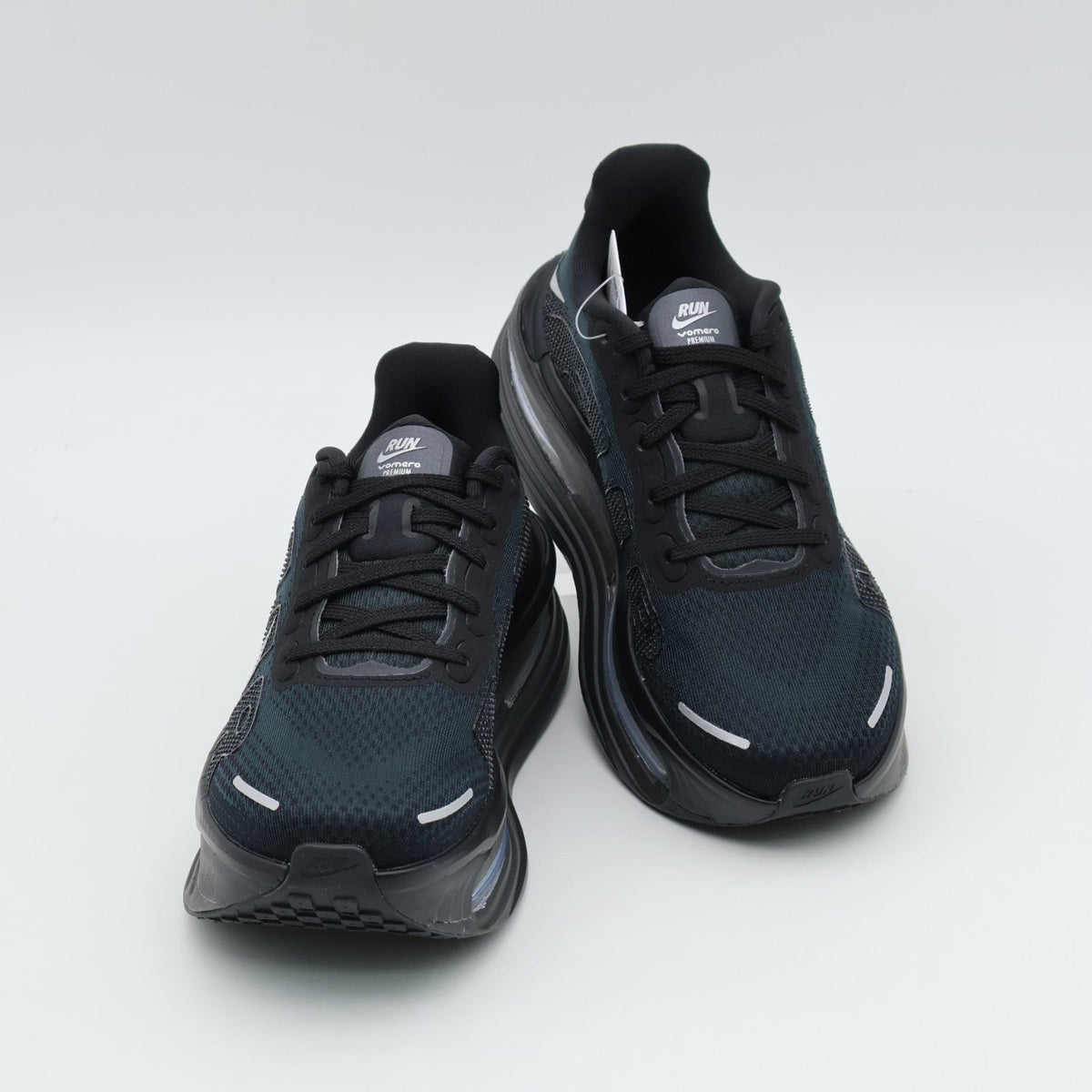 HM5973-005 Nike Vomero Premium "Black/Off Noir" (Women's)