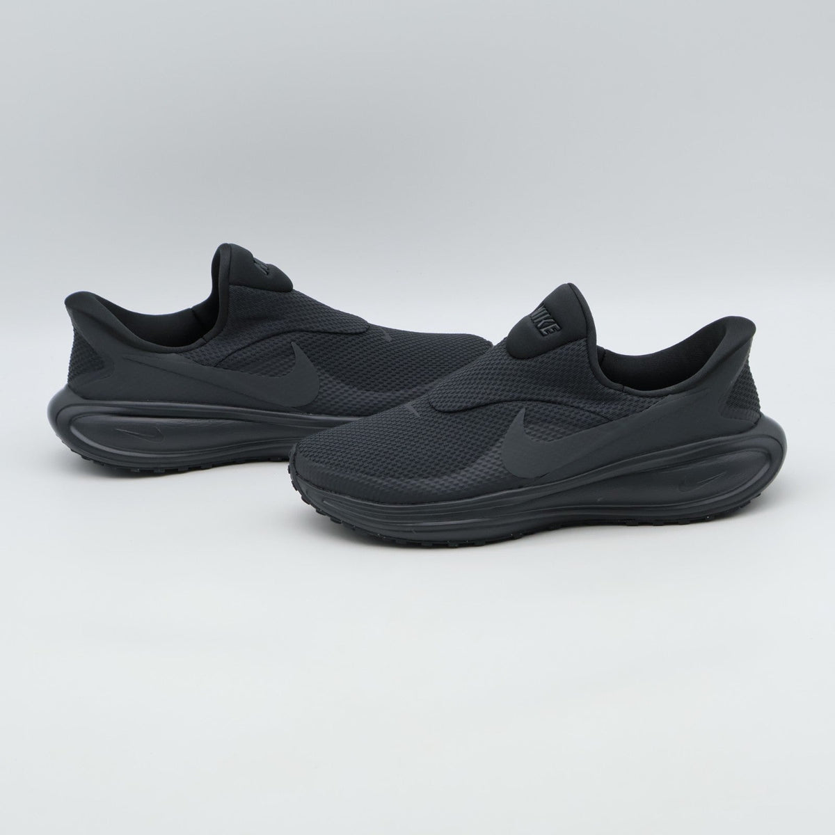 HQ2414-003 Nike Revolution 8 EasyOn "Anthracite/Black" (Men's)