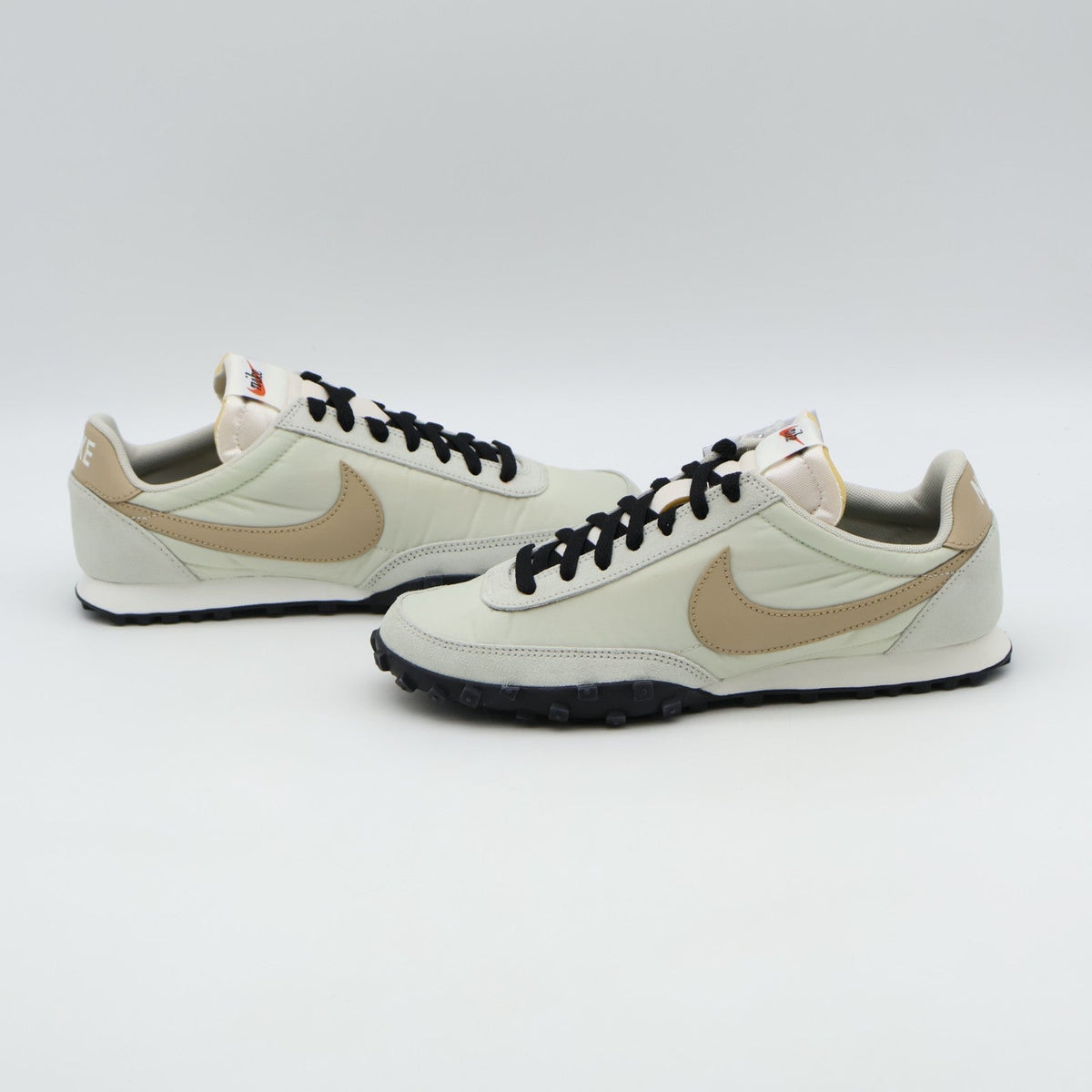 IM8658-004 Nike Waffle Racer "Light Bone/Linen" (Men's)