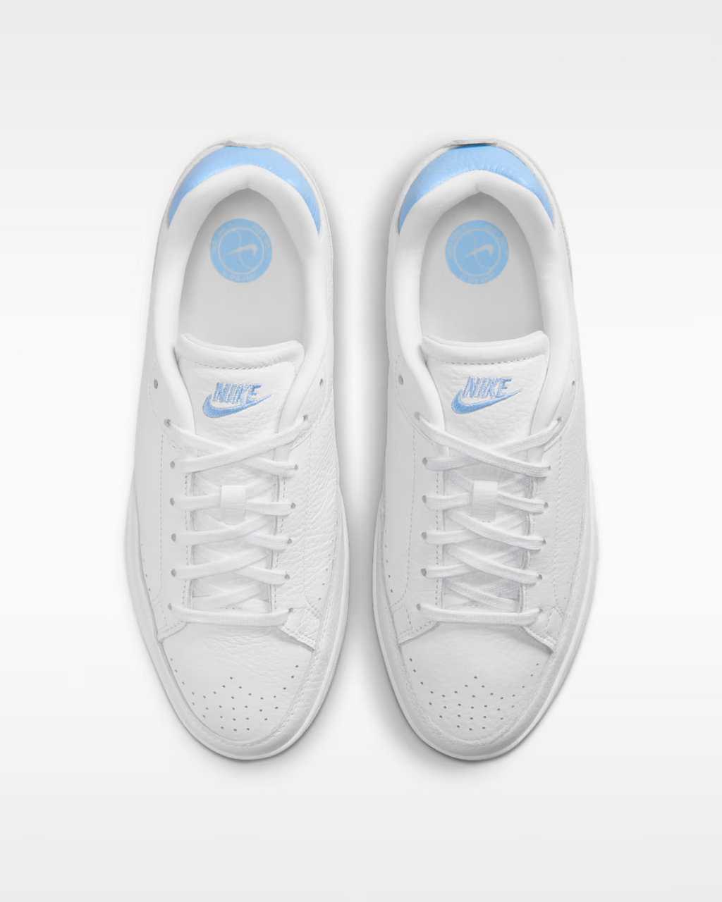 IM5955-102 Nike Tennis Centre "White/Aluminum" (Women's)