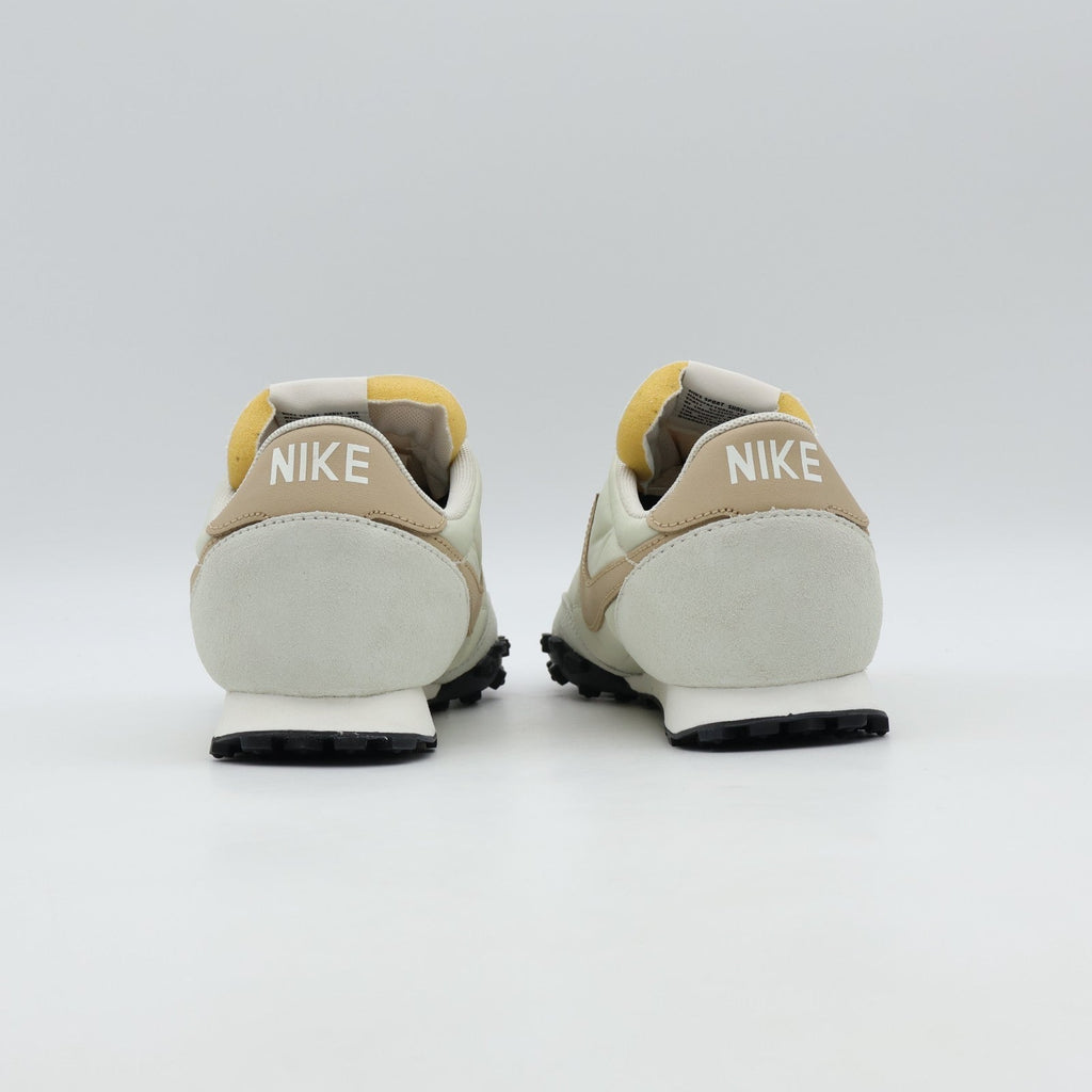 IM8658-004 Nike Waffle Racer "Light Bone/Linen" (Men's)