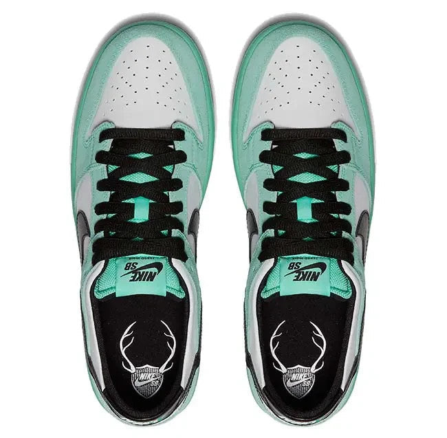 819674-301 Nike SB Dunk Low Pro "Sea Crystal" (Men's)