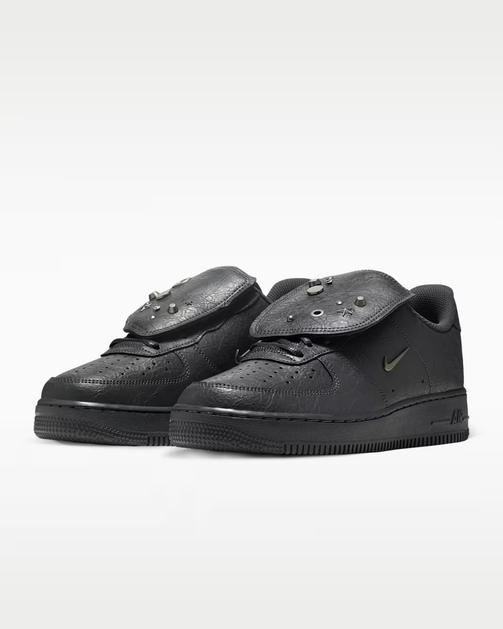 IZ9073-060 Nike Air Force 1 '07 "Charms/Long Tongue" (Women's)