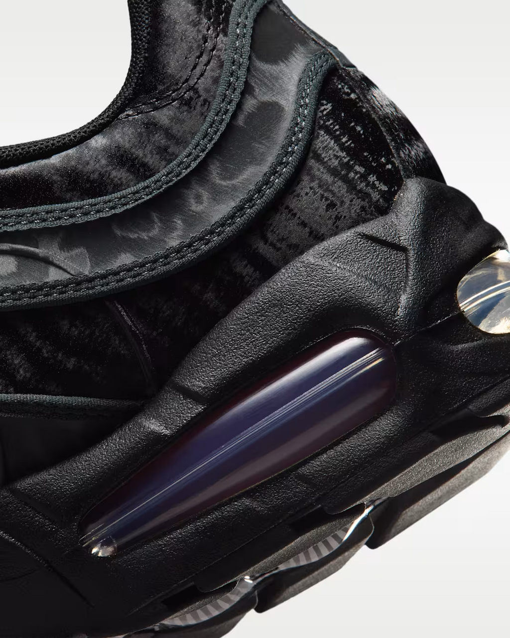 IO1753-001 Nike Air Max "Joga Bonito" Shoes (Men's)