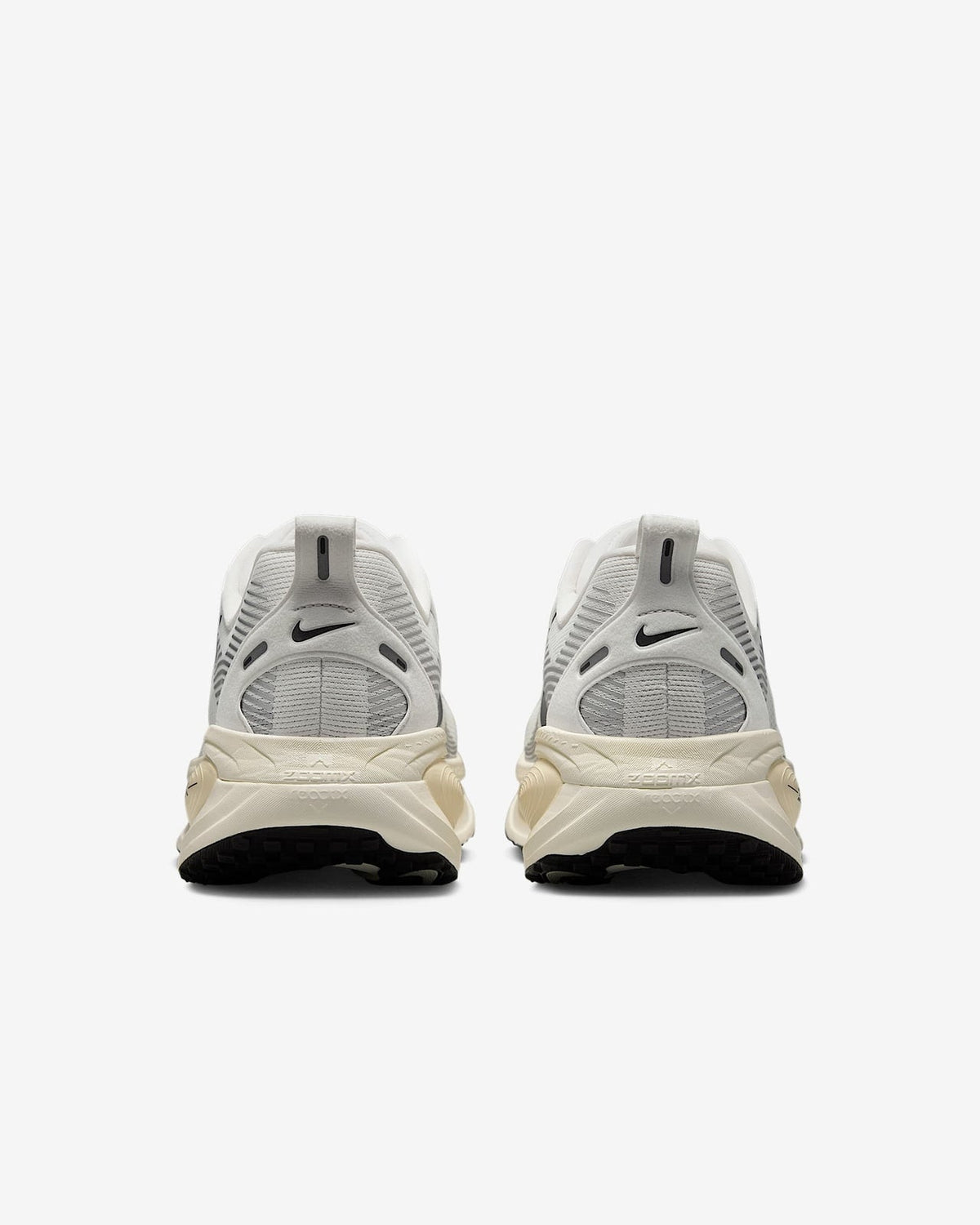 HM6803-101 Nike Vomero 18 Summit White Black Coconut Milk (Men's)