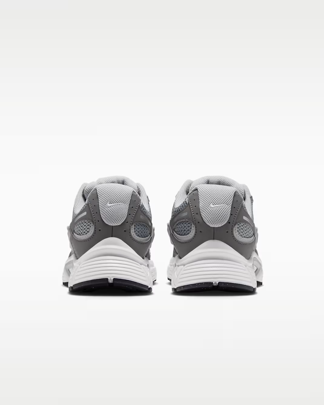 IO7835-004 Nike V5 RNR "Particle Grey/Flat Pewter" (Men's)
