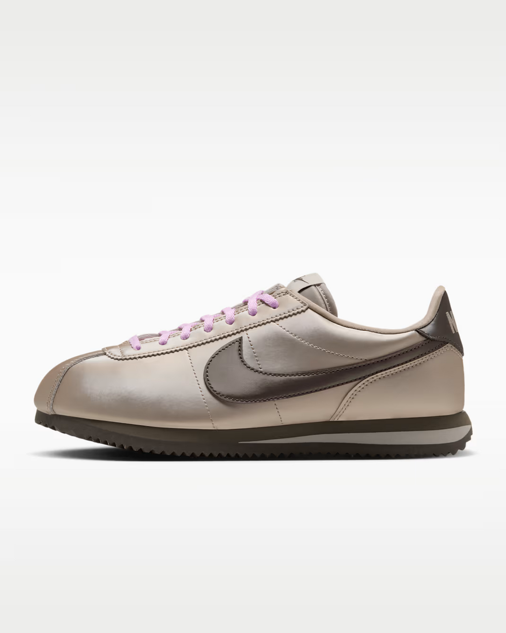 IO9993-200 Nike Cortez SE "Cream 2/Pink Foam" (Women's)