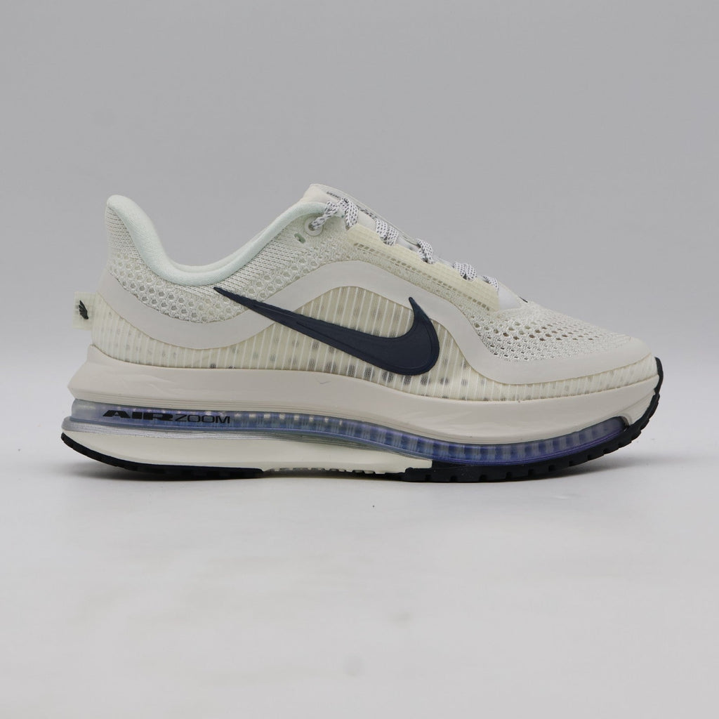 HQ2593-106 Nike Pegasus Premium Sail (Women's)
