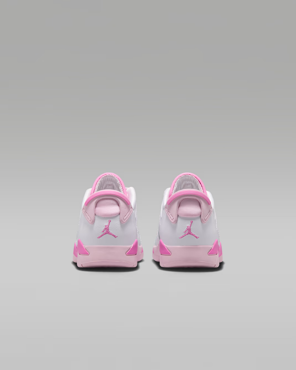 IQ5979-100 Nike PS Jordan 6 Retro Low "White/Pink Foam" (Preschool)