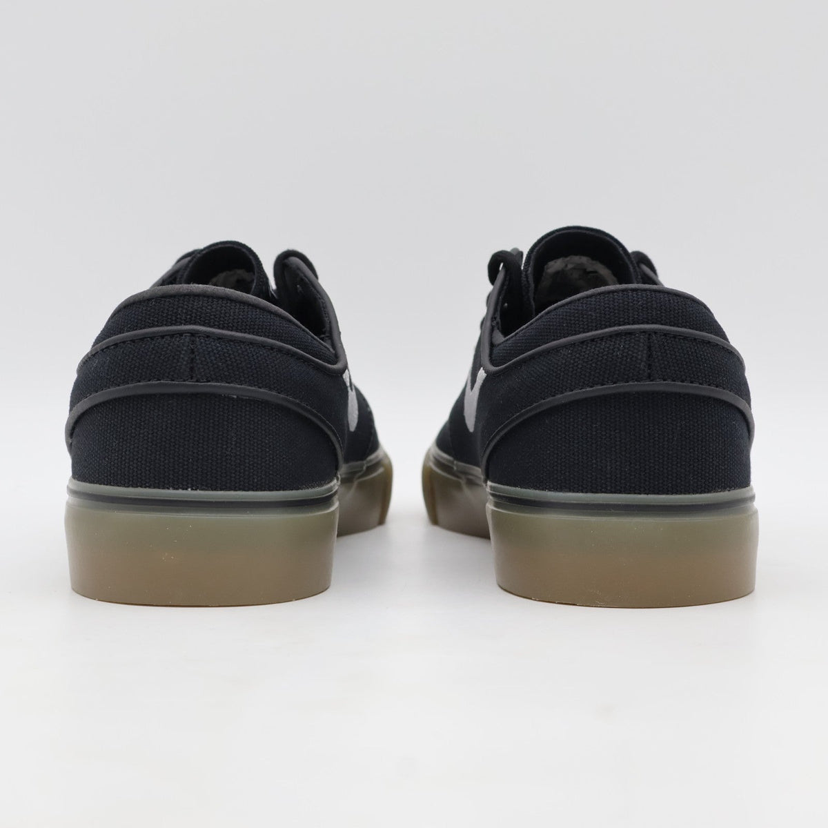 HQ1655-001 Nike SB Zoom Janoski OG+ Canvas Black White (Men's)