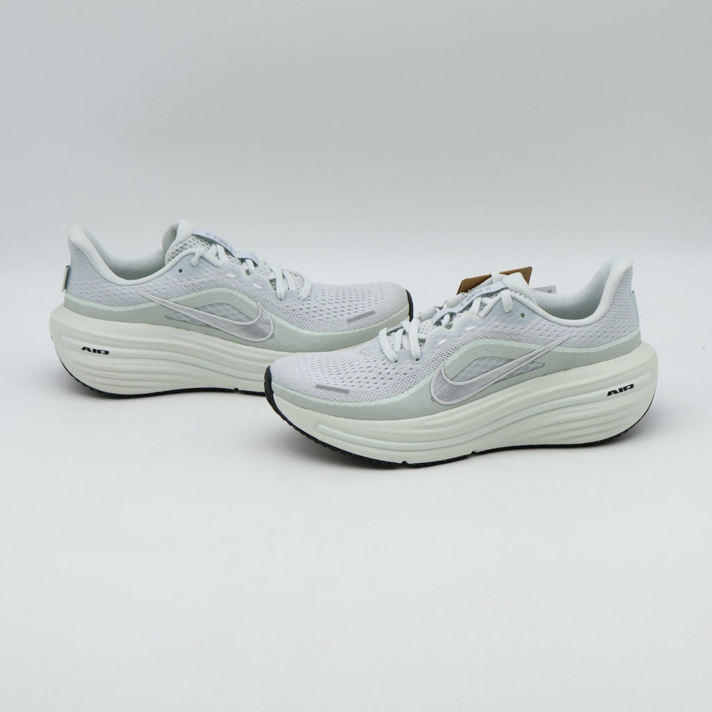 HV9273-104 Nike Winflo 12 Off White Barely Green (Women's)