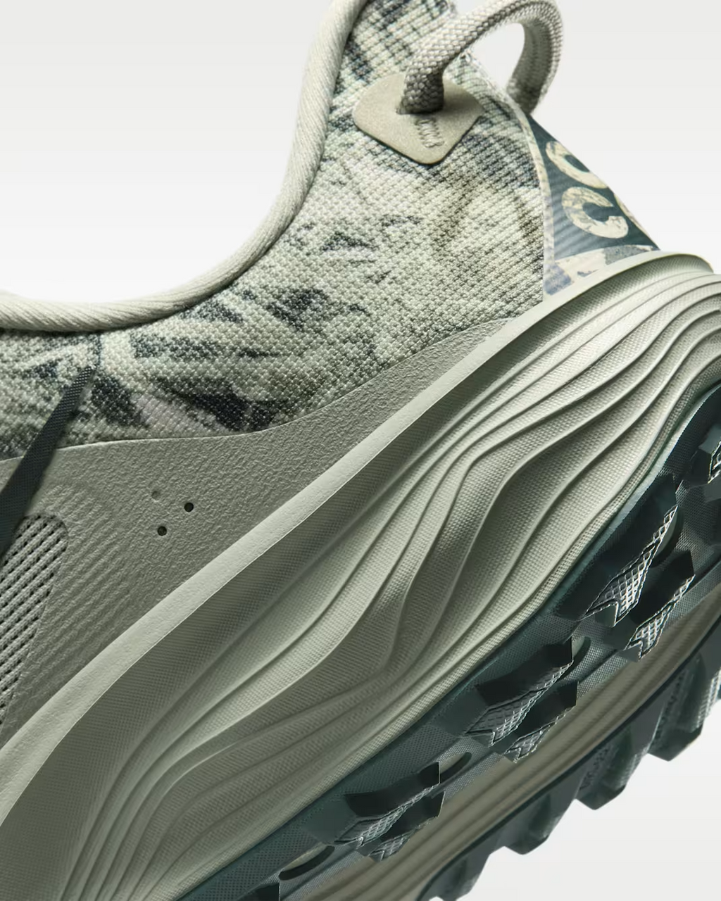 HV8116-301 Nike ACG Pegasus Trail "Spruce Fog/Sea Glass" (Men's)