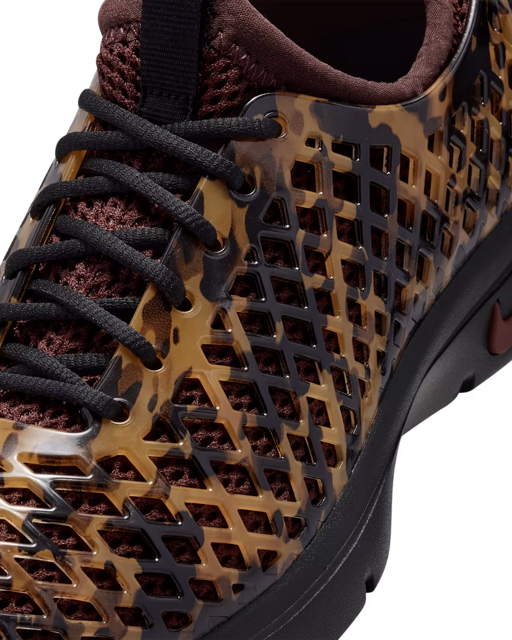 IU3167-001 Nike Women's Rejuven8 Jel Print QS "Brown" (Men's)