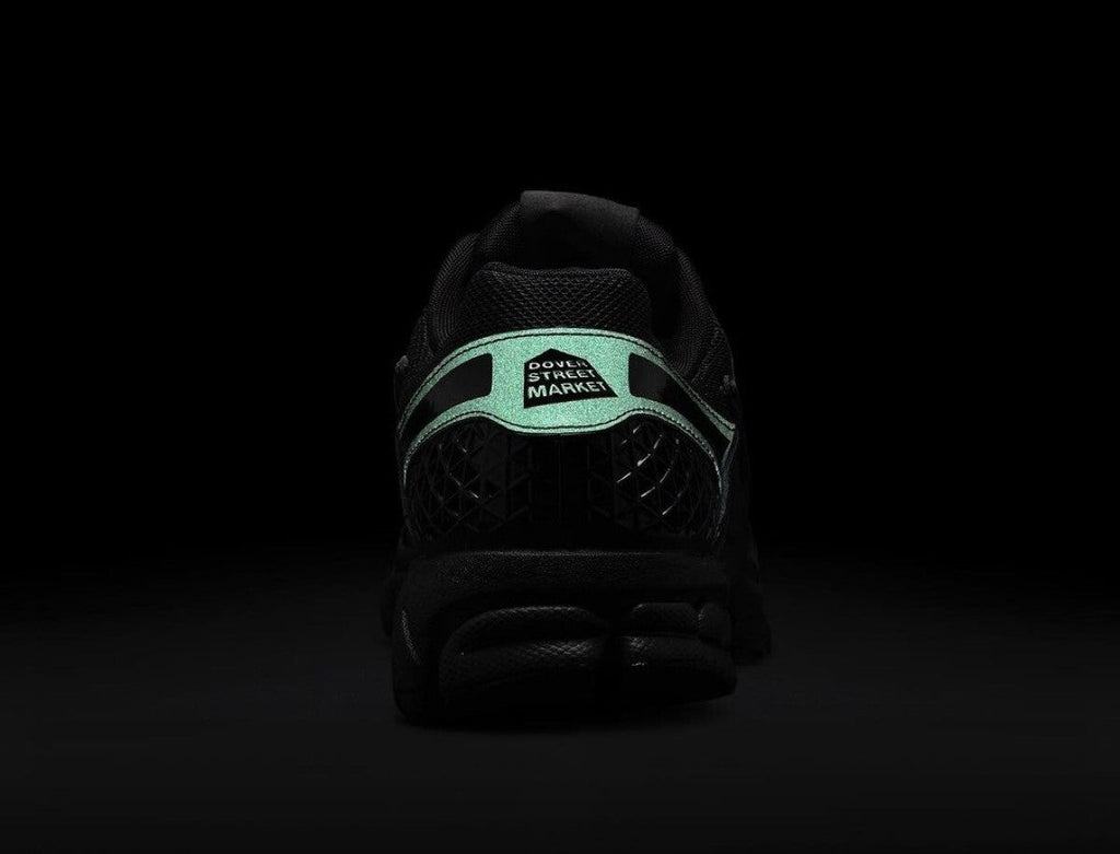 FZ3313-001 Dover Street Market (DSM) Nike Zoom Vomero 5 Black (Men's)