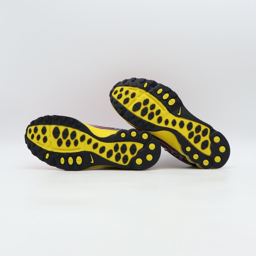 IM7412-600 Supreme Ã Nike Air Max 2001 Air Ecstasy "University Red" (Men's)