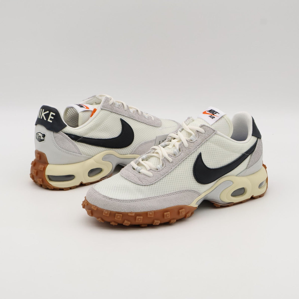 IB3656-100 Nike Air Max Waffle SP 2 Sail Black (Men's)