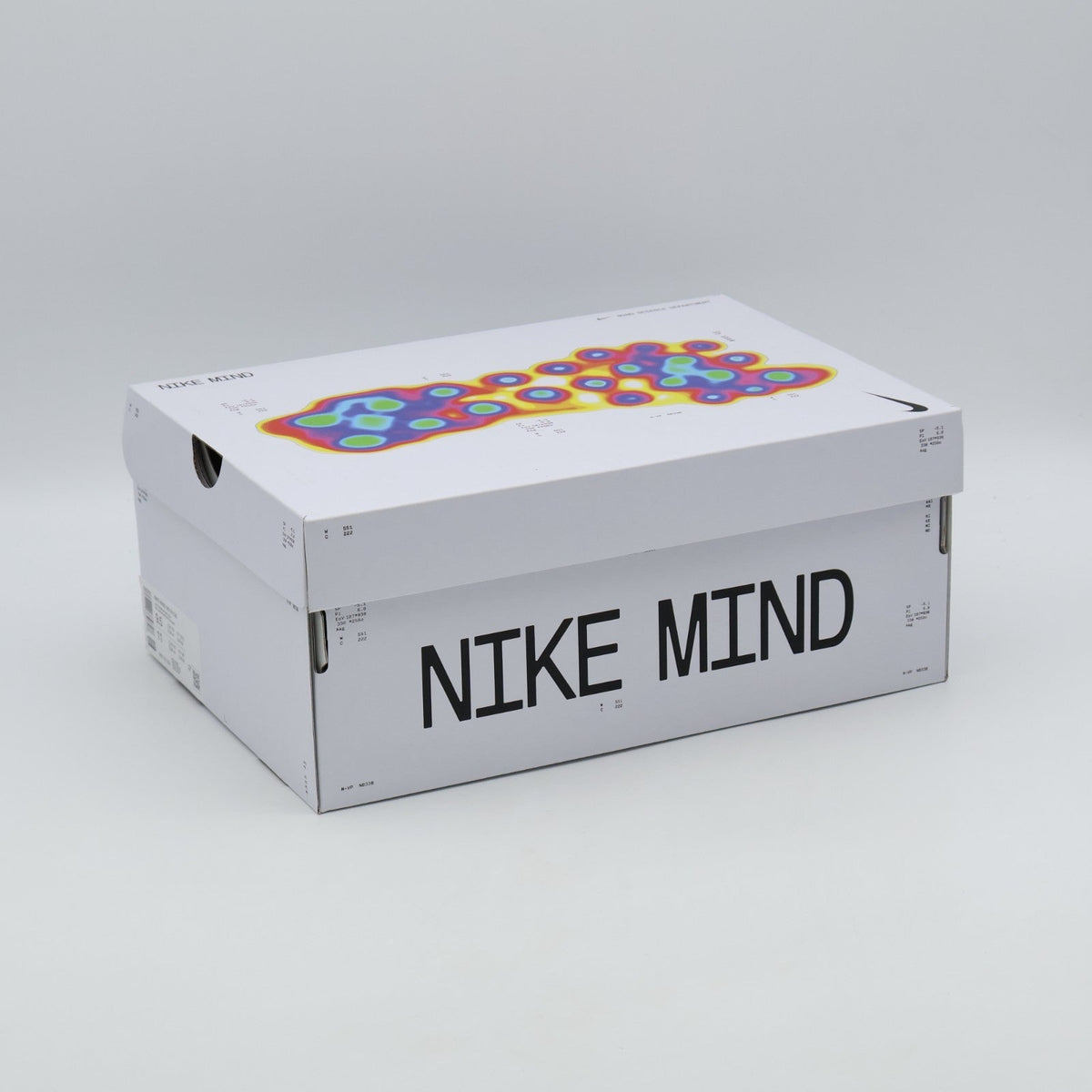 IR2176-003 Nike Mind 002 Flyknit "Light Bone/Saturn Gold" (Men's)
