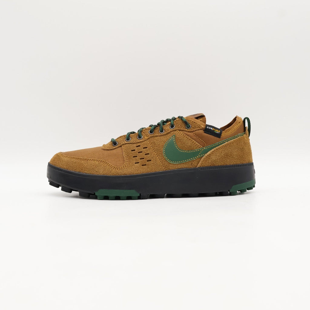 HJ4316-201 Nike C1Ty PRM Light British Tan Fir (Men's)
