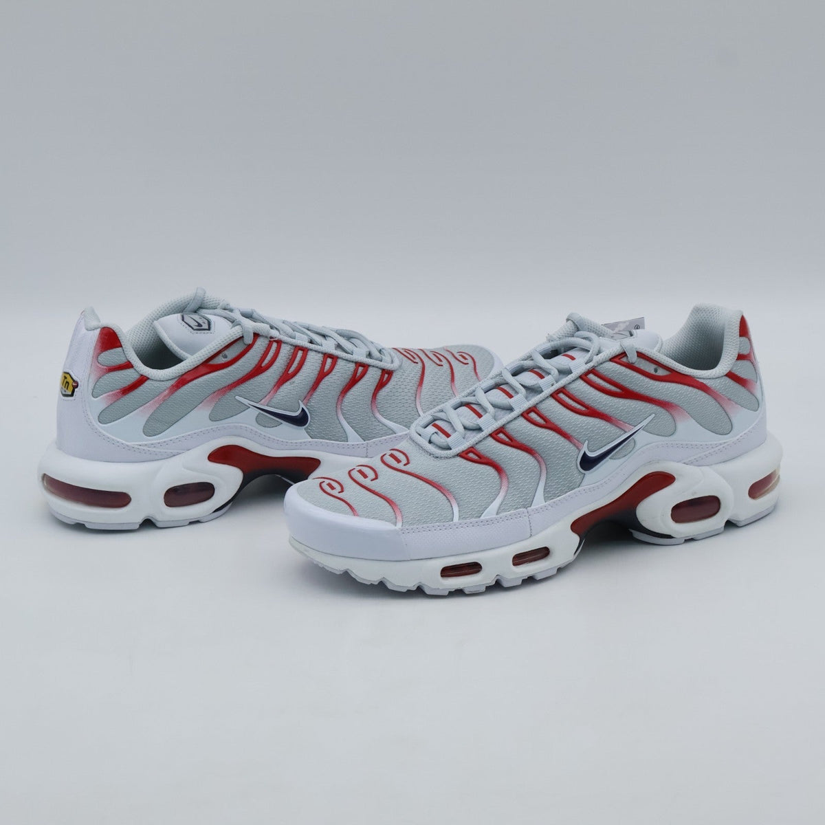DM0032-034 Nike Air Max Plus Pure Platinum University Red (Men's)