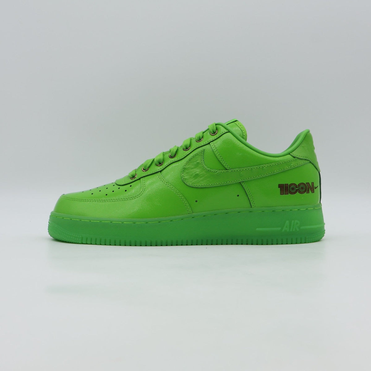 IV6822-399 Nike Air Force 1 Low LX "Icon" (Men's)