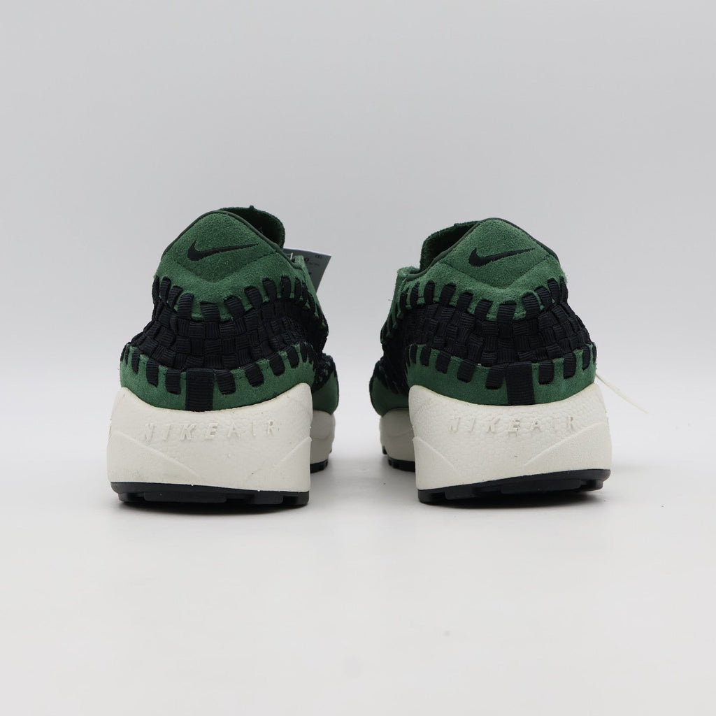 FN3540-300 Nike Air Footscape Woven Fir (Women's)