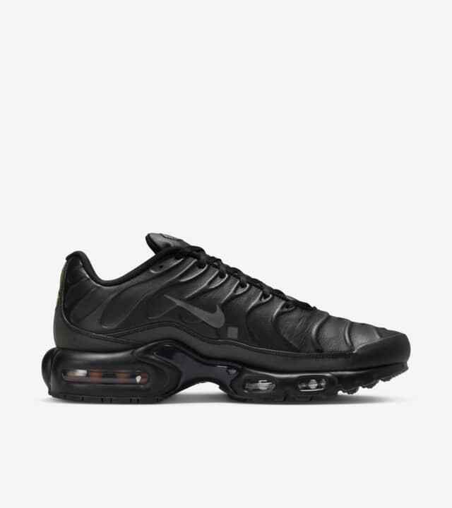 FD7855-001 A-COLD-WALL* Nike Air Max Plus Onyx (Men's)
