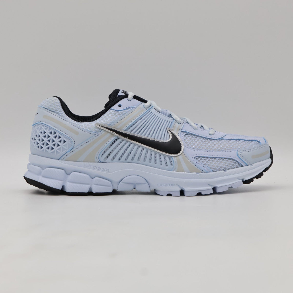 FJ2028-401 Nike Zoom Vomero 5 Blue Tint Platinum Tint Metallic  (Women's)