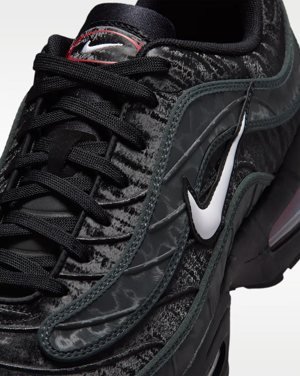 IO1753-001 Nike Air Max "Joga Bonito" Shoes (Men's)