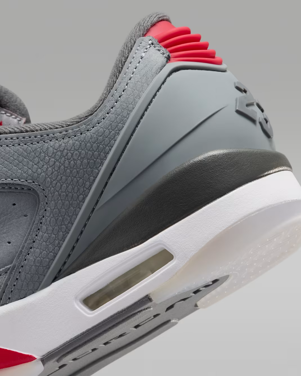 IH2047-008 Nike Jordan Sixty Plus Low "Cool Grey/White" (Men's)