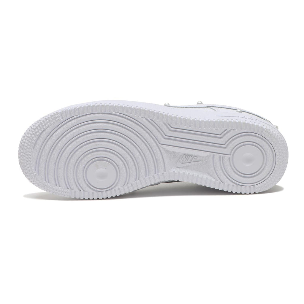 IQ0133-101 Nike Air Force 1 '07 SE "White" (Women's)