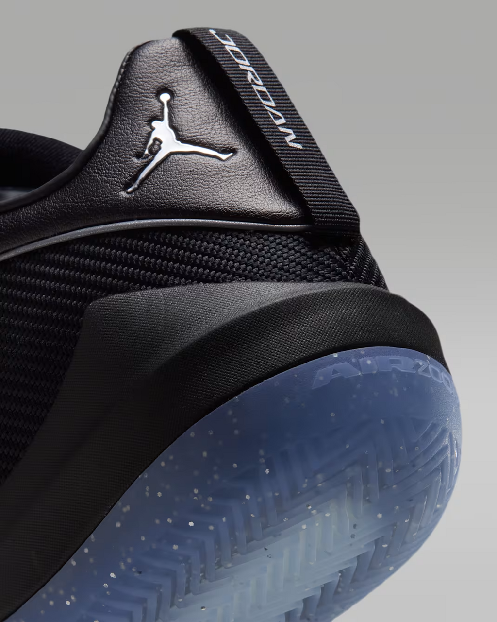 IO0424-002 Nike Jordan Triangle PF "Black/Metallic Silver" (Men's)
